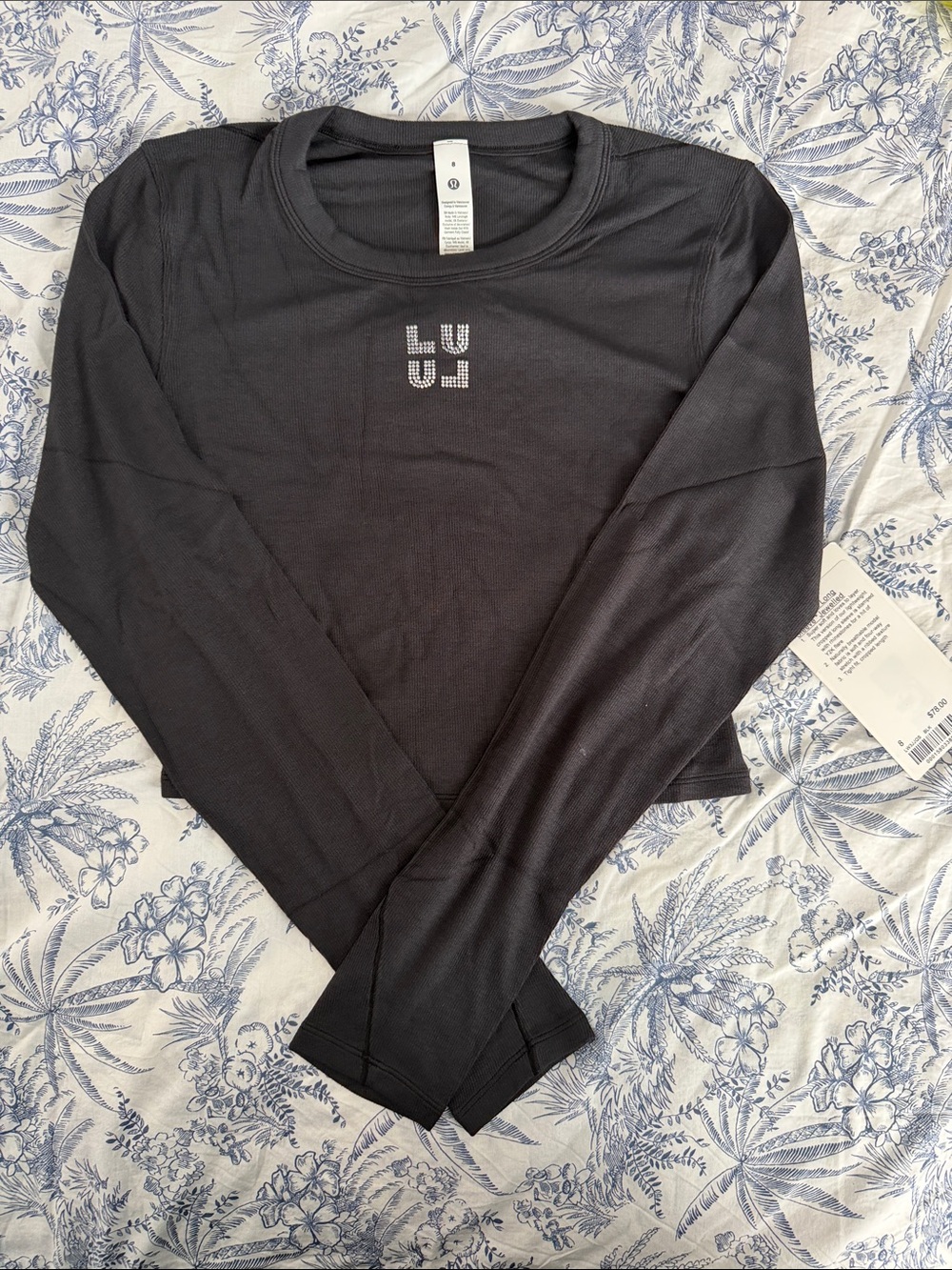 NWT Lululemon Women’s Hold Tight Long Sleeved Top